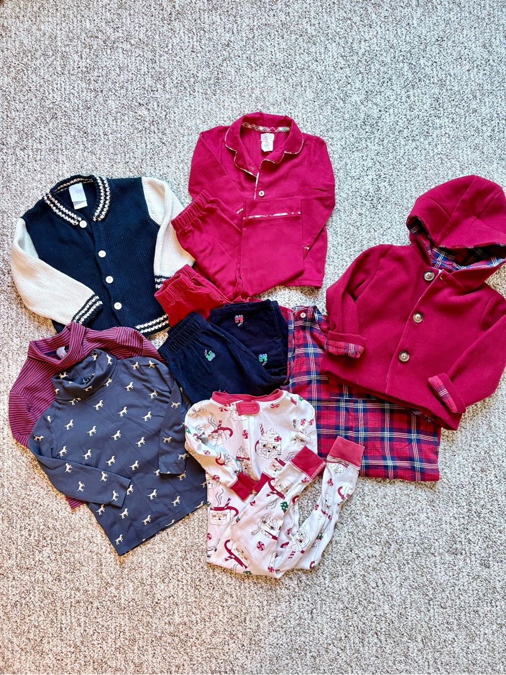 Boys 2t Classic Holiday Mix &M Bundle